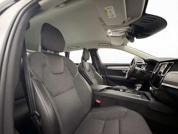 Volvo V90 27 of 30