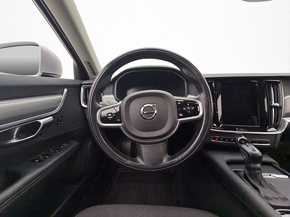 Volvo V90 12 of 30