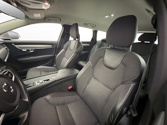 Volvo V90 11 of 30