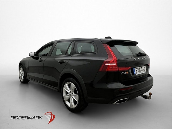 Volvo V60 Cross Country 5 of 5