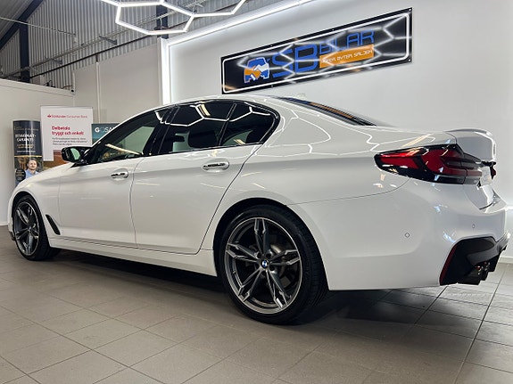 BMW 520 3 of 5