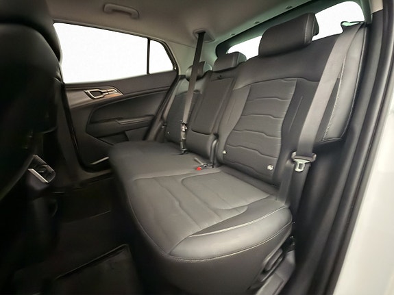 Kia Sportage 13 of 30