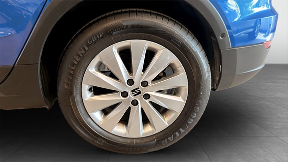 Seat Arona 6 of 13