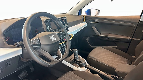 Seat Arona 7 of 13