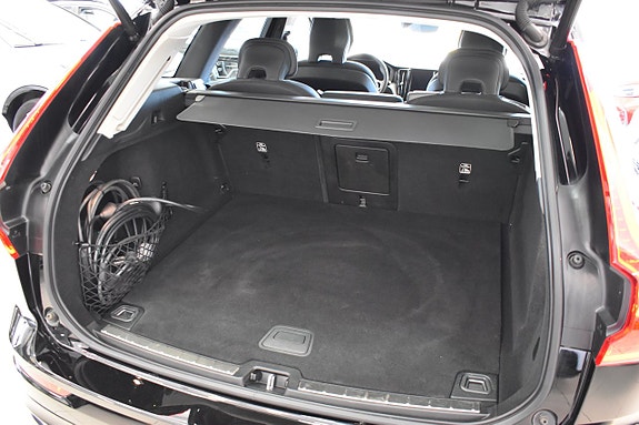 Volvo XC60 5 of 5
