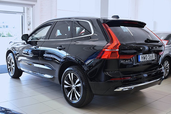 Volvo XC60 3 of 5