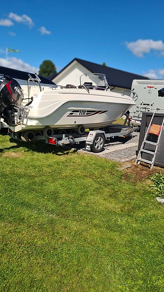 HR 602 CC 2017- Evinrude E-TEC 115 2018 - 143 timmar 6 of 10