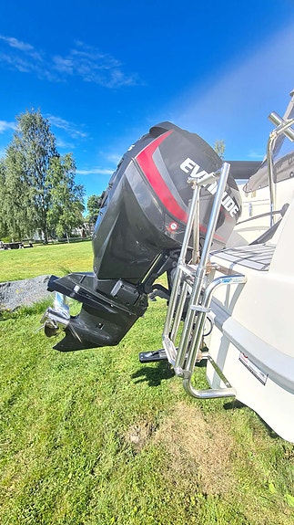 HR 602 CC 2017- Evinrude E-TEC 115 2018 - 143 timmar 5 of 10