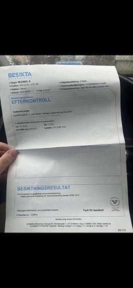 Volvo V70 13 of 16