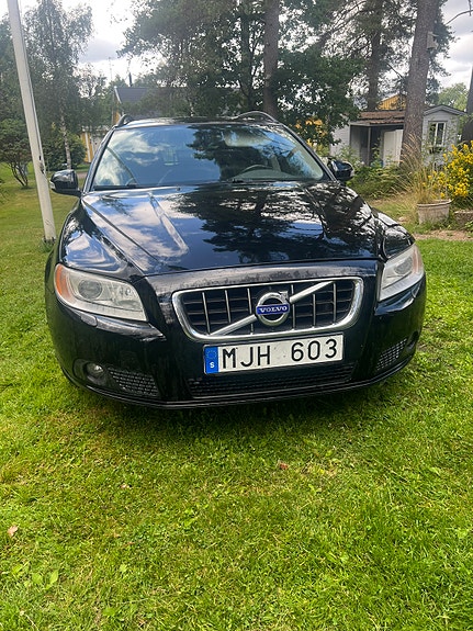 Volvo V70 14 of 16