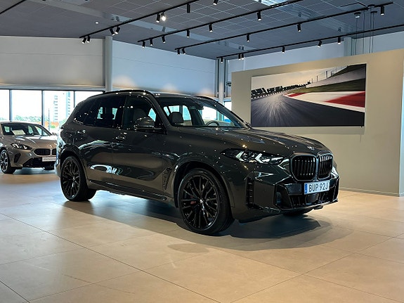 BMW X5 3 of 5