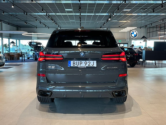 BMW X5 5 of 5