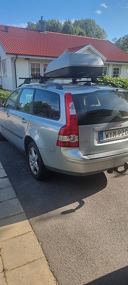 Volvo V50 2 of 2