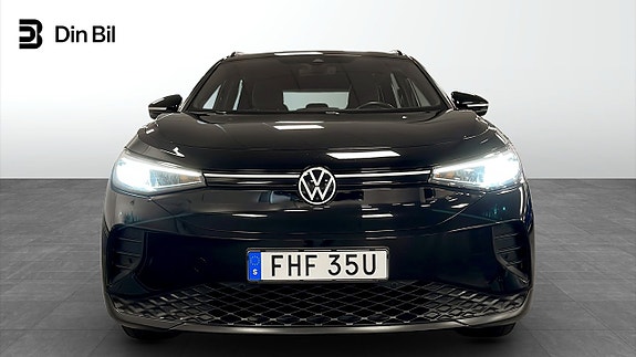 Volkswagen ID.4 4 of 5