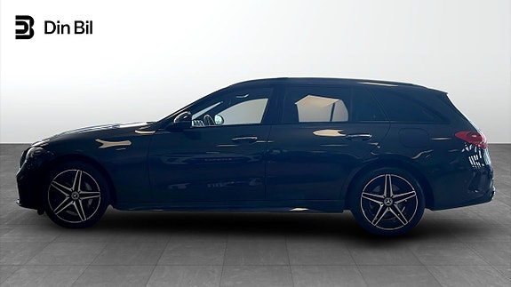 Mercedes-Benz C300 2 of 5