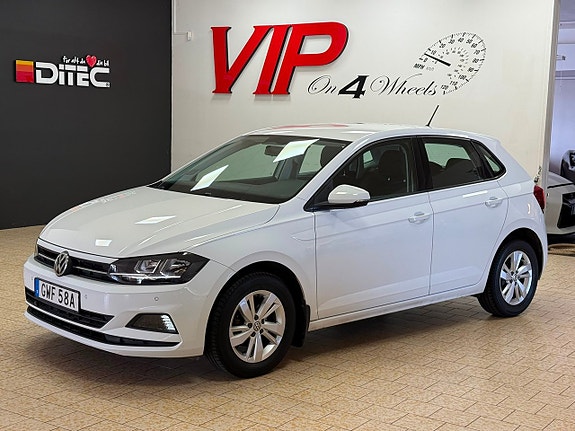 Volkswagen Polo 2 of 5