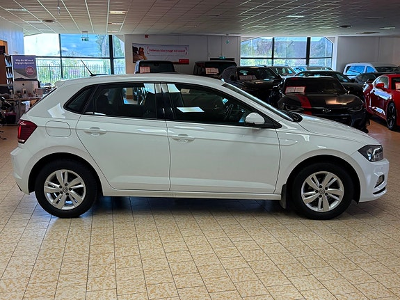 Volkswagen Polo 8 of 23