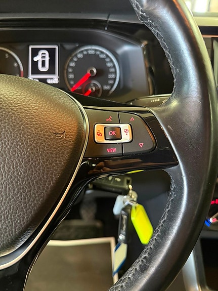 Volkswagen Polo 20 of 23
