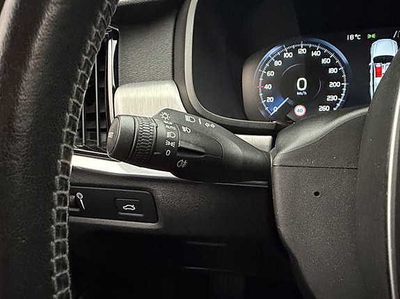 Volvo V90 22 of 30