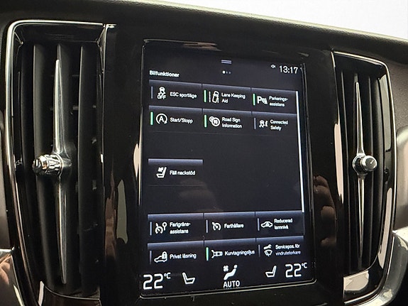 Volvo V90 18 of 30