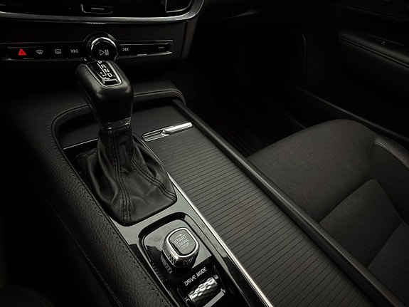 Volvo V90 23 of 30