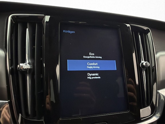 Volvo V90 17 of 30