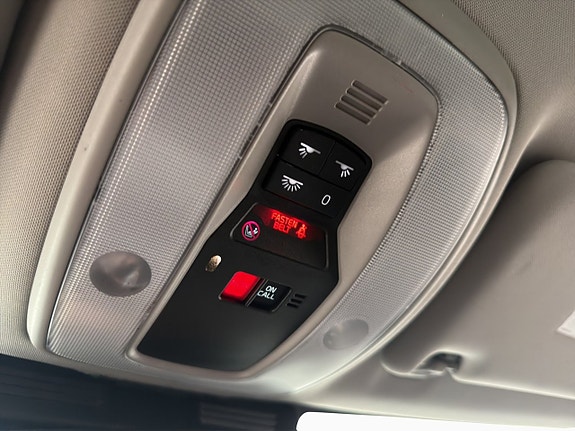 Volvo V70 25 of 30