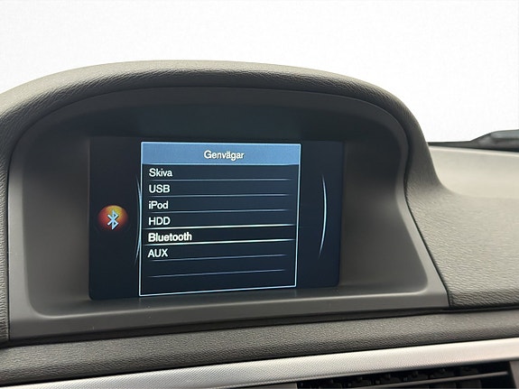 Volvo V70 21 of 30