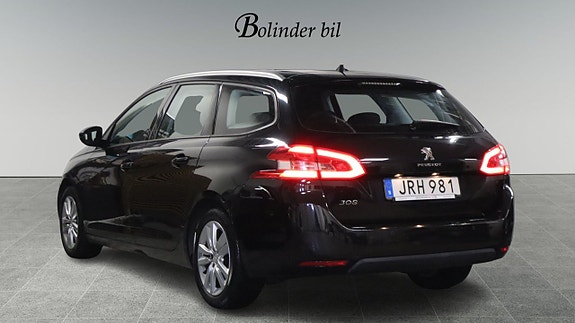 Peugeot 308 SW 4 of 5