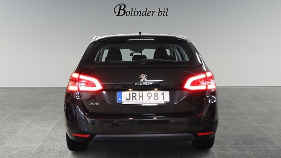Peugeot 308 SW 5 of 5