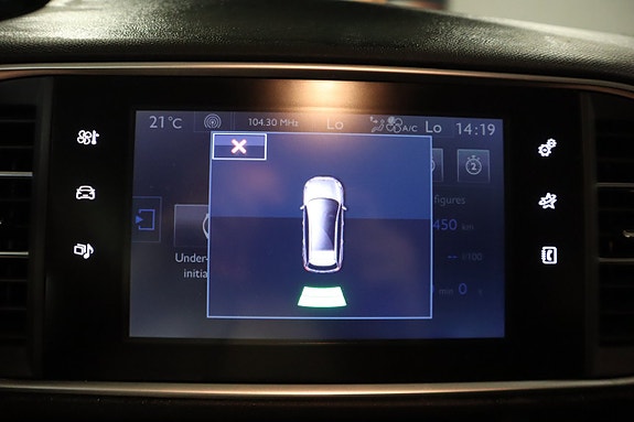 Peugeot 308 SW 15 of 19