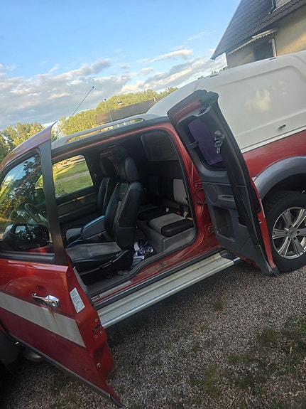 Ford Ranger 2 of 3