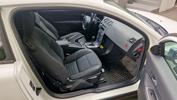 Volvo C30 7 of 13