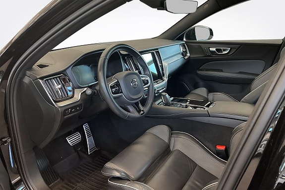 Volvo V60 6 of 18