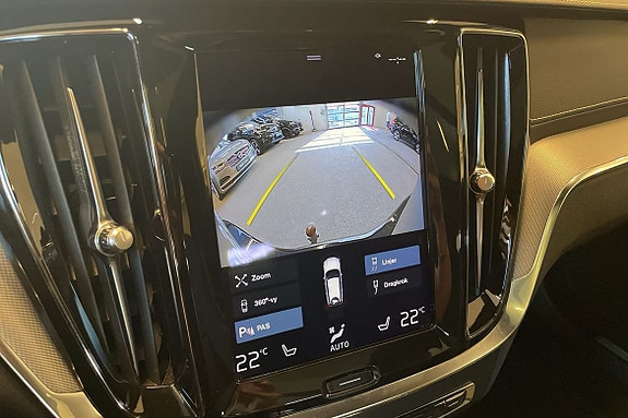 Volvo V60 15 of 18