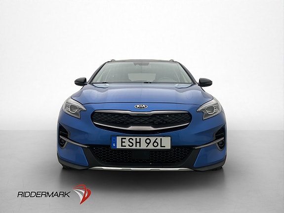 Kia XCeed 2 of 5