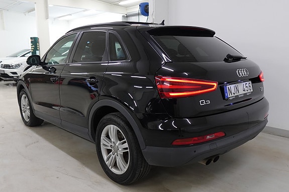Audi Q3 15 of 16