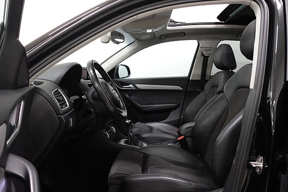 Audi Q3 4 of 5