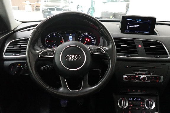 Audi Q3 7 of 16