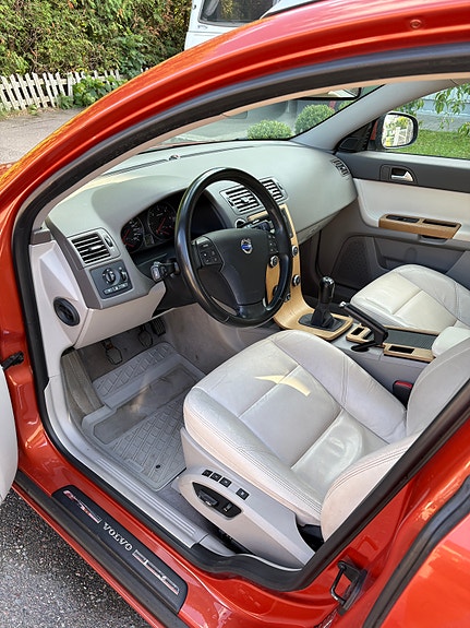 Volvo V50 5 of 7