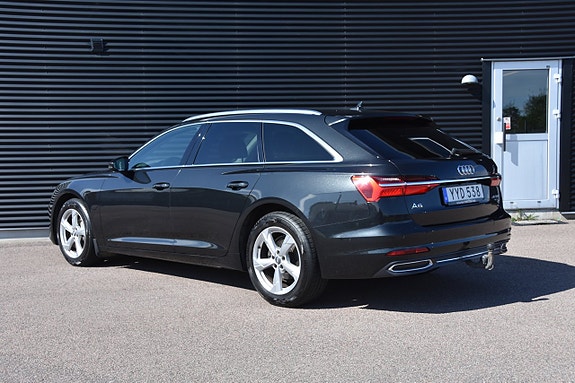 Audi A6 4 of 5