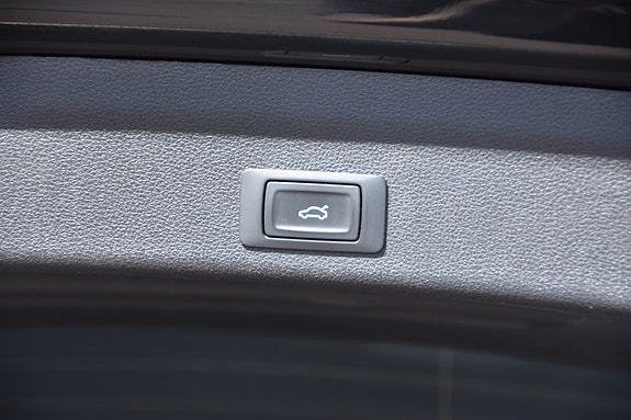 Audi A6 9 of 21