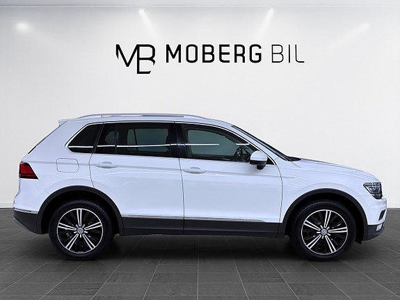 Volkswagen Tiguan 4 of 17