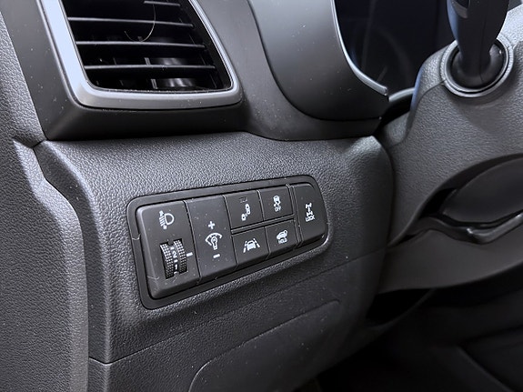 Hyundai Tucson 16 of 21