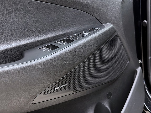 Hyundai Tucson 14 of 21