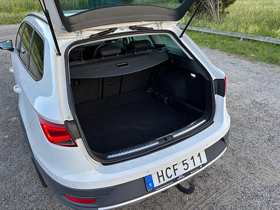 Seat Leon 5 of 5