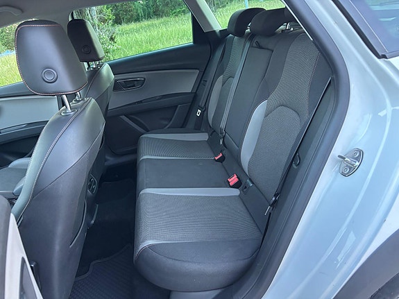 Seat Leon 4 of 5