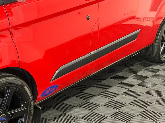 Ford Transit Custom 9 of 30