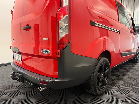 Ford Transit Custom 16 of 30