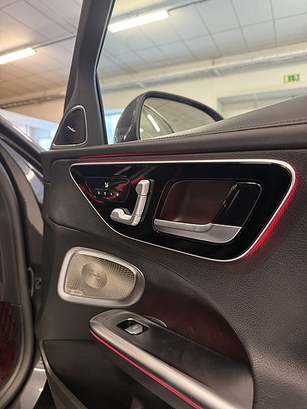Mercedes-Benz C220 d 7 of 19